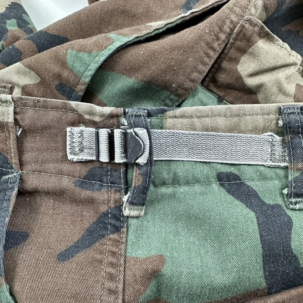 VTG Military Pants Mens Small Short Trousers‎ Woodland Cargo Camo Marines 30x30